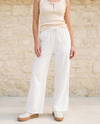 Sunday Stroll Cropped Pants - White